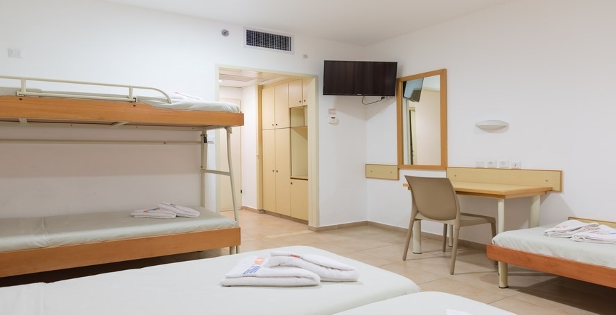 חדר משפחתי - אנ