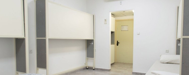 לילה באכסנייה