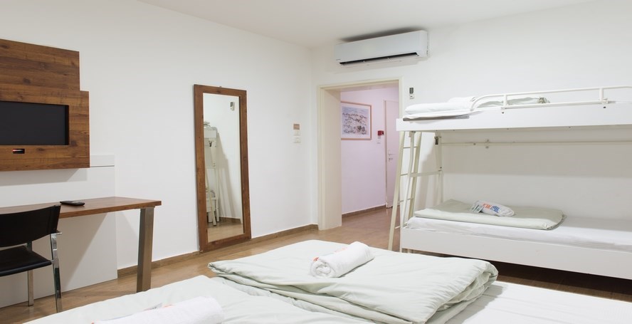 אנ&quotא מעיין חרוד - חדר משפחתי