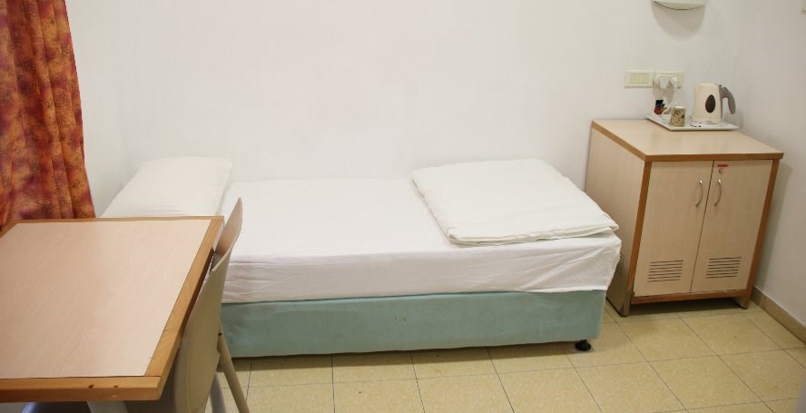 חדר יחיד - אנ&quotא מצדה