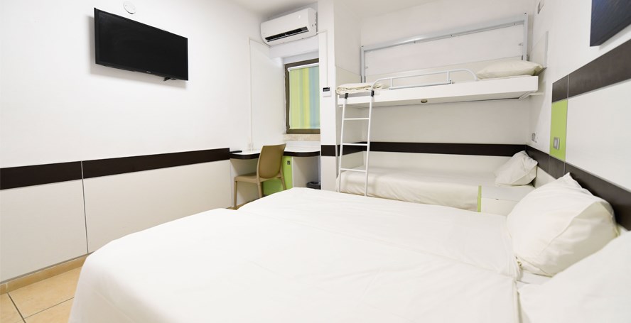 חדר רגיל - אנ&quotא בני דן תל אביב