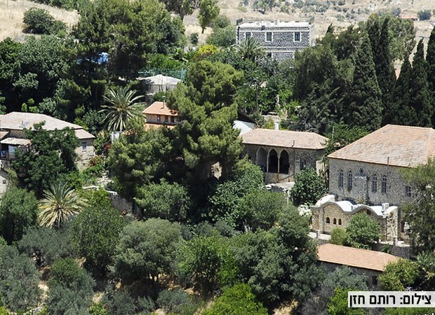 מושבה ושביל