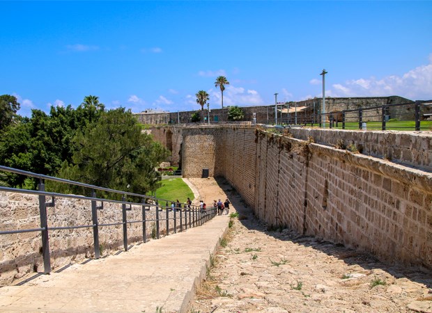 אירוח עם סיור ערב למשפחות אירוח עם סיור ערב למשפחות