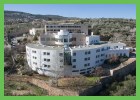 אנ